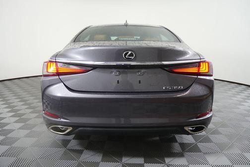 2019 Lexus ES 350 Base
