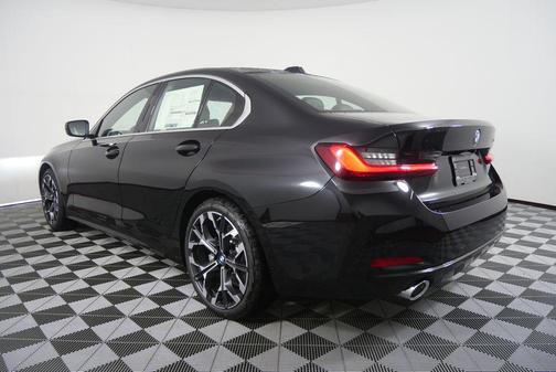 Black Sapphire Metallic 2026 BMW 330 330i