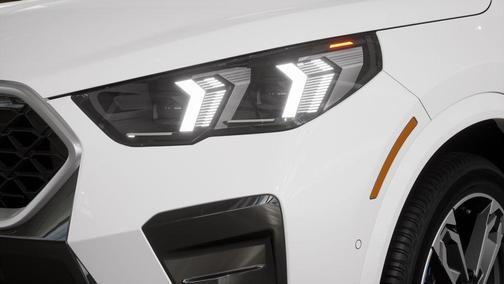 2026 BMW X2 xDrive28i