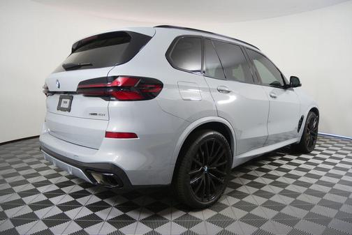 Brooklyn Grey Metallic 2025 BMW X5 sDrive40i