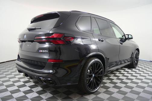 2026 BMW X5 M60i