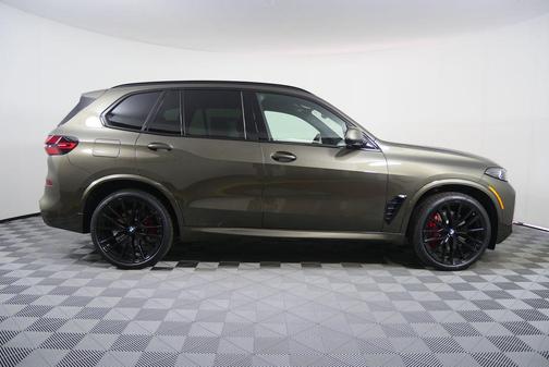 Manhattan Green Metallic 2026 BMW X5 xDrive40i