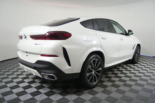 2026 BMW X6 xDrive40i