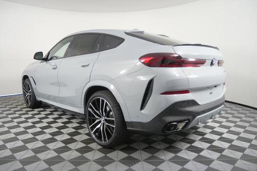 Brooklyn Grey Metallic 2027 BMW X6 xDrive40i