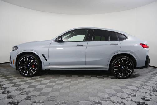 2023 BMW X4 M40i