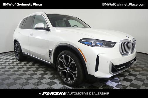 Mineral White Metallic 2026 BMW X5 sDrive40i