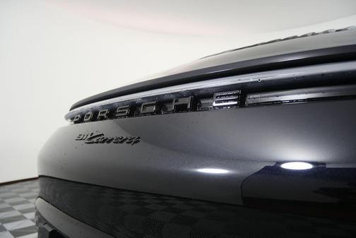 2022 Porsche 911 Carrera