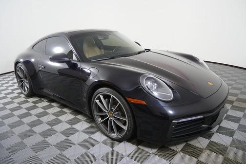2022 Porsche 911 Carrera