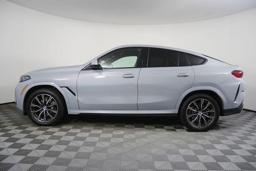 2025 BMW X6 xDrive40i