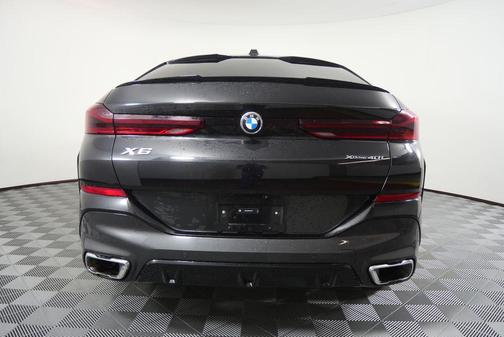 2025 BMW X6 xDrive40i