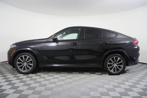 2025 BMW X6 xDrive40i
