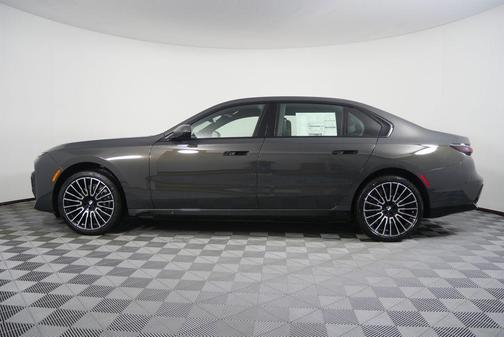 2026 BMW i7 eDrive50