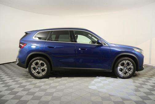 Phytonic Blue Metallic 2025 BMW X1 xDrive28i