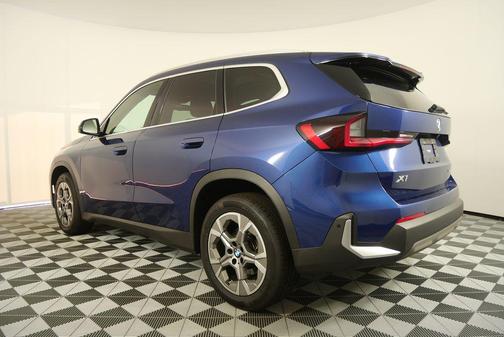 Phytonic Blue Metallic 2025 BMW X1 xDrive28i