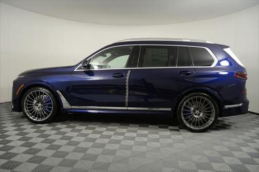 2025 BMW X7 ALPINA XB7