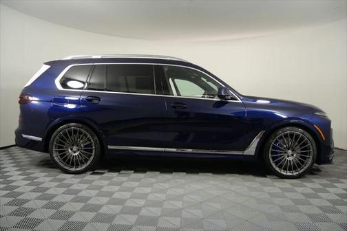 2025 BMW X7 ALPINA XB7