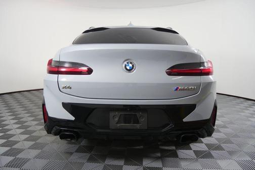 2022 BMW X4 M40i