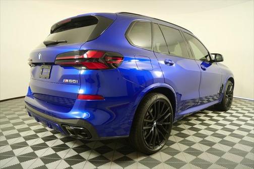 2024 BMW X5 M60i