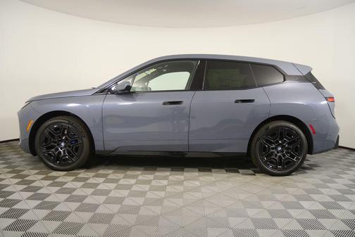 2026 BMW iX xDrive60