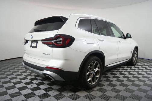 2023 BMW X3 sDrive30i