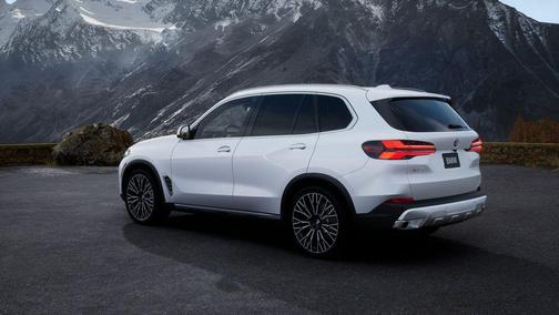 2026 BMW X5 sDrive40i