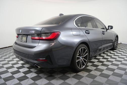 2019 BMW 330 330i