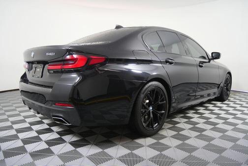 2021 BMW 540 540i Sedan