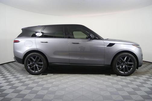 2023 Land Rover Range Rover Sport SE