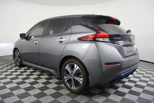 2022 Nissan Leaf SV 40 kWh