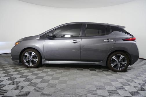 2022 Nissan Leaf SV 40 kWh