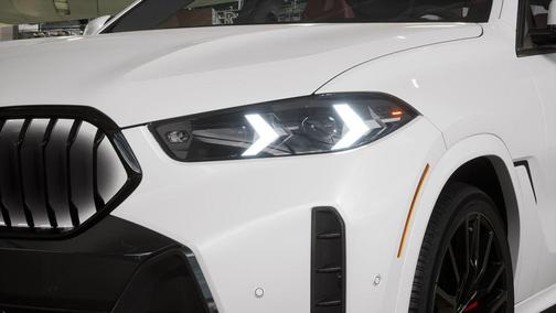 2026 BMW X6 xDrive40i