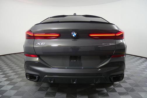 2026 BMW X6 xDrive40i
