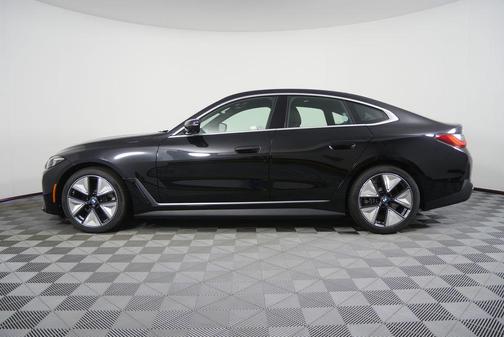 Black Sapphire Metallic 2026 BMW i4 Gran Coupe eDrive40