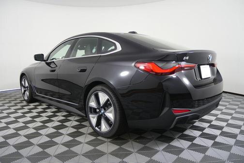 Black Sapphire Metallic 2026 BMW i4 Gran Coupe eDrive40