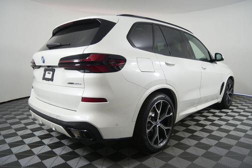 Mineral White Metallic 2026 BMW X5 PHEV xDrive50e