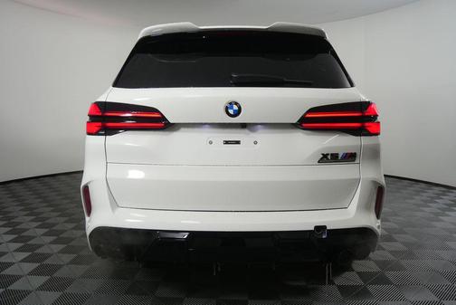 Alpine White 2026 BMW X5 M Base