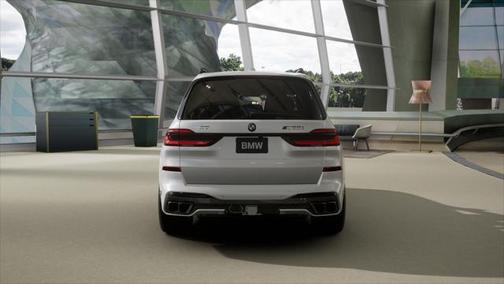 2025 BMW X7 M60i