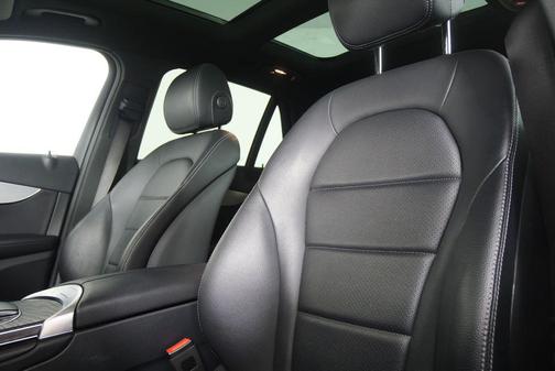 2021 Mercedes-Benz GLC 300 Base