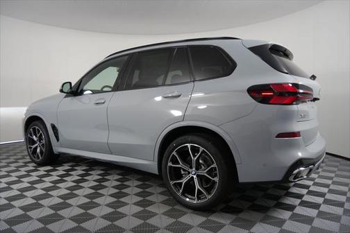 2025 BMW X5 sDrive40i