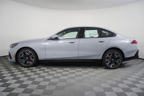 2026 BMW i5 xDrive40