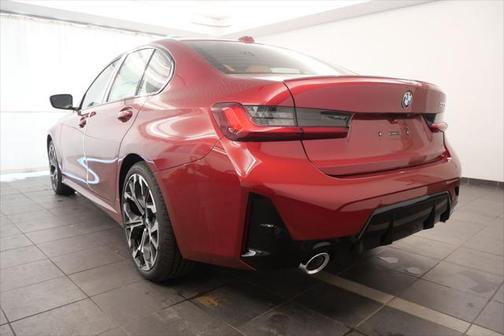 2025 BMW 330 i