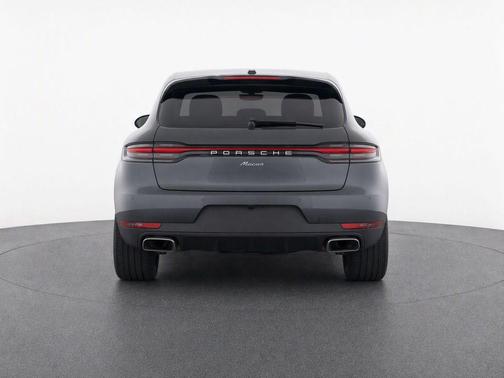 Volcano Grey Metallic 2020 Porsche Macan Macan