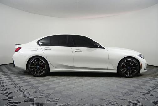 2025 BMW M340 M340i