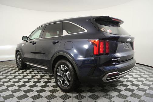 2023 Kia Sorento Hybrid EX