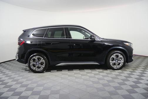 Jet Black 2025 BMW X1 xDrive28i