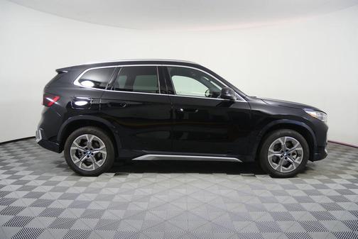 Jet Black 2025 BMW X1 xDrive28i