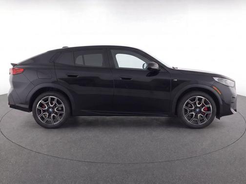 Black Sapphire Metallic 2026 BMW X2 xDrive28i