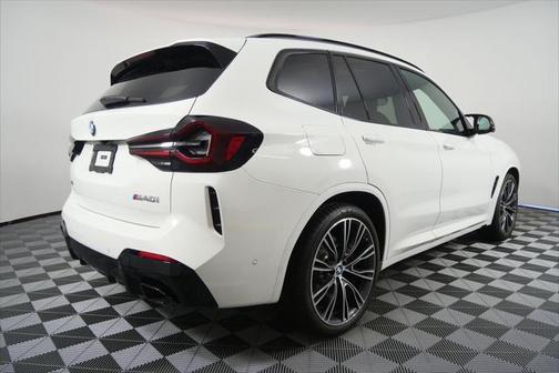 2024 BMW X3 M40i