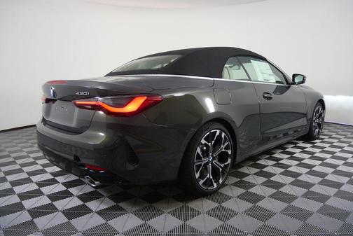 2026 BMW 430 i