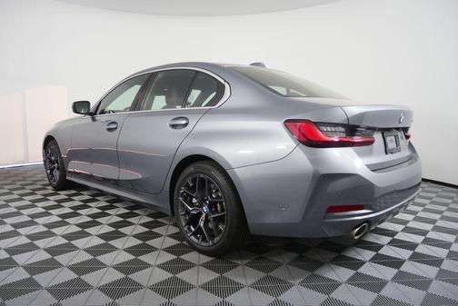 Skyscraper Grey Metallic 2025 BMW 330 330i